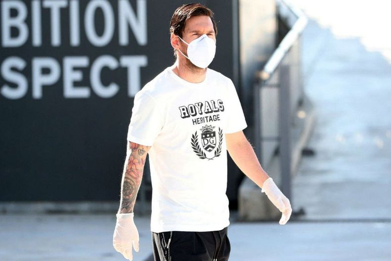 messi barbijo.jpg