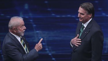Bolsonaro y Lula disputan el voto religioso de cara al ballotage de Brasil
