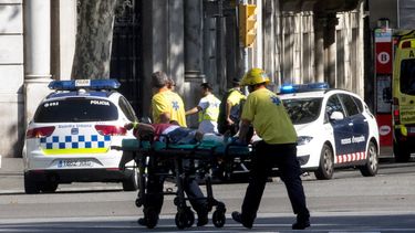 Ascienden a 14 los muertos por los atentados en Barcelona