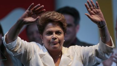 Brasil: Dilma anuncia reducción de gastos y suba de impuestos