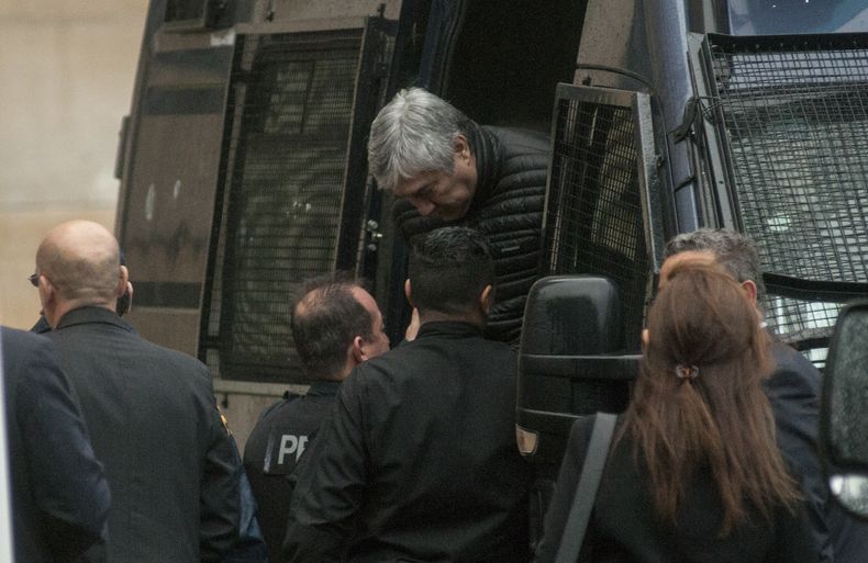 Lazaro detenido