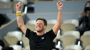 Schwartzman se metió en semifinales de Roland Garros tras vencer a Thiem