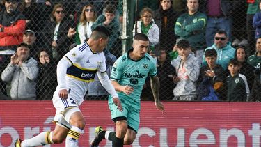 Benedetto falló un penal y Boca cayó en su visita a Sarmiento