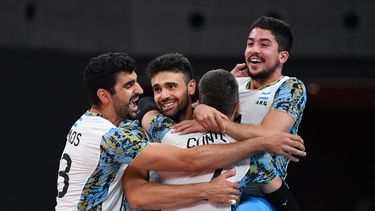 El seleccionado argentino de voley hizo historia y es semifinalista olímpico