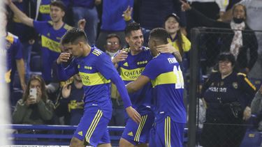 Boca suma de a tres puntos y no se baja de la carrera