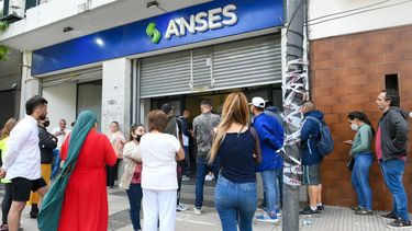 Las asignaciones familiares y universales aumentan un 27,18%