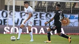 Riestra se llevó la victoria en su debut contra Lanús en el Torneo Clausura