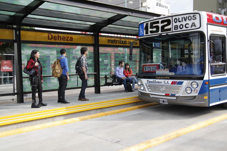 colectivos pasajeros.jpg