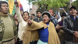Violencia en las calles de Bolivia tras la incertidumbre electoral