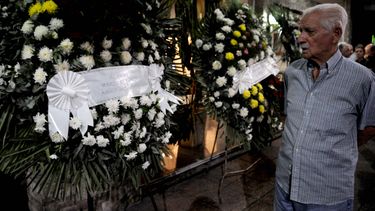 Despidieron los restos de Roberto Perfumo