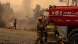 Los incendios en Chile no dan tregua y las llamas podrían llegar a la capital
