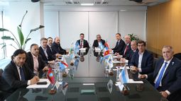 Los gobernadores del Norte mantuvieron una reunión clave con Santilli Los gobernadores del Norte mantuvieron una reunión clave con Santilli