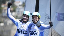 Mateo Majdalani y Eugenia Bosco ganaron la medalla de plata en Nacra 17