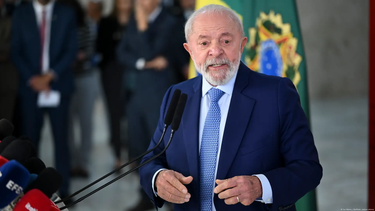Lula calificó de masacre el operativo en las favelas que dejó más de 100 muertos Lula calificó de masacre el operativo en las favelas que dejó más de 100 muertos