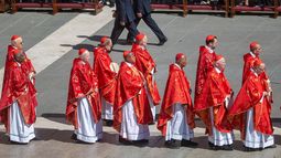 El cónclave para elegir al sucesor de Francisco empezará el 7 de mayo
