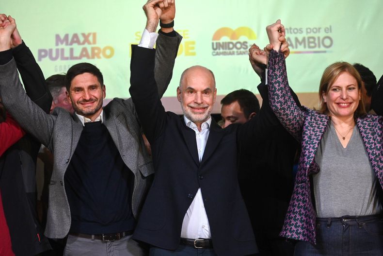 pullaro larreta.jpg