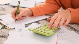 Volvió a crecer la morosidad en julio y alcanzó casi el 13% del crédito familiar