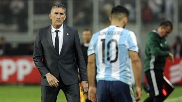 Argentina no supo cómo aguantar la ventaja frente a Perú