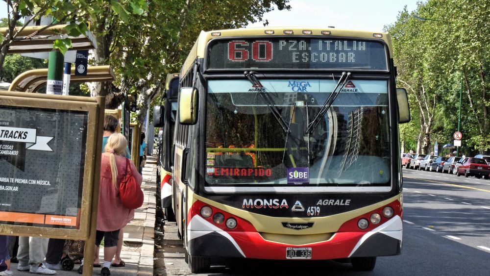 Reunión clave este jueves con las empresas de colectivos para evitar futuros paros Reunión clave este jueves con las empresas de colectivos para evitar futuros paros