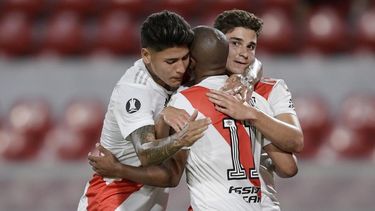 River derrotó a Athletico Paranaense y avanzó a los cuartos de final