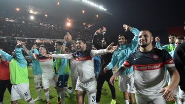 San Lorenzo y Lanús definirán el torneo el domingo en el Monumental