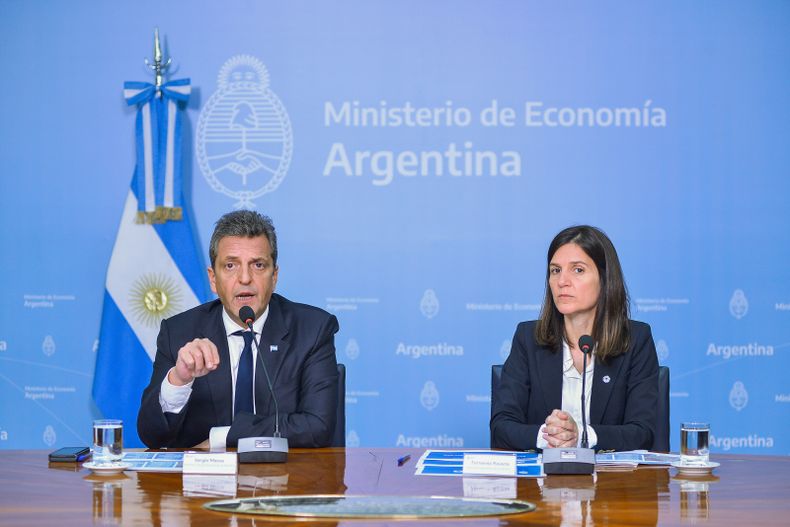 massa y raverta.jpg