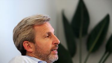 Prohibirán entrar al país a inmigrantes con antecedentes en los últimos 10 años