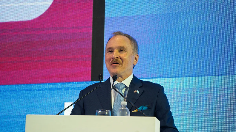 Peter Lamelas