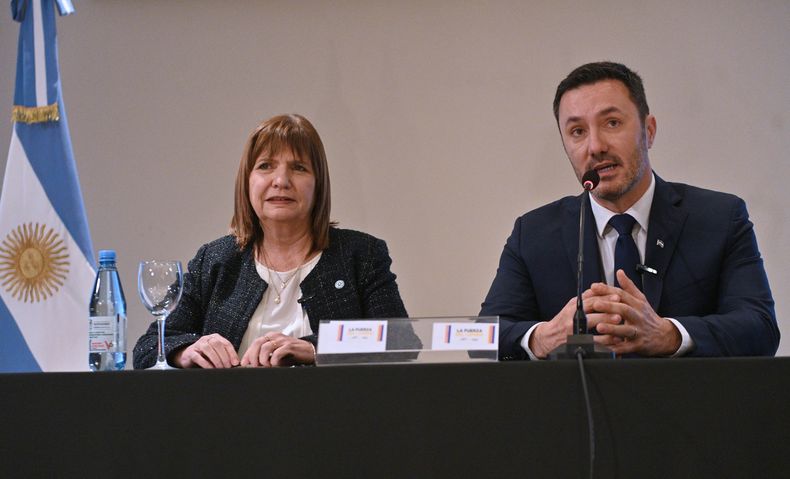 bullrich petri.jpg