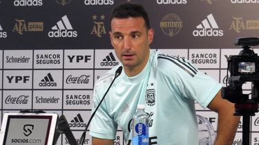 Con Messi a la cabeza, Scaloni oficializó la lista para los amistosos en EEUU