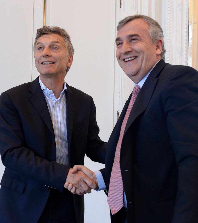 macri morales.jpg