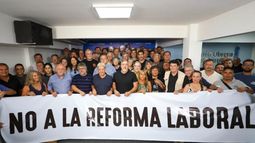 La CGT convocó a un paro general sin movilización para cuando se trate la reforma laboral en Diputados La CGT convocó a un paro general sin movilización para cuando se trate la reforma laboral en Diputados