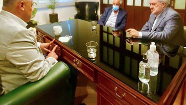 La AFA se reúne con los gobernadores para definir la vuelta del público