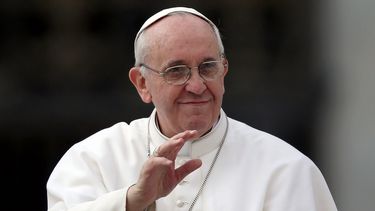 Francisco no recibirá a políticos hasta después de las elecciones