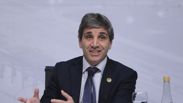 El Gobierno logró por segundo mes consecutivo superávit fiscal