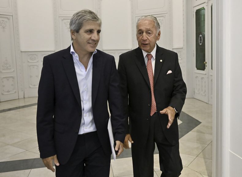 Caputo y Funes de Rioja.jpg