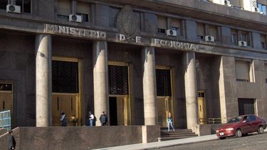 La deuda pública aumentó más de US$ 5.200 millones en febrero
