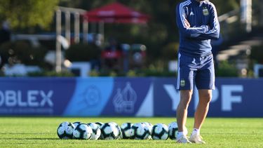 Con el regreso de Messi, Scaloni piensa en el duelo ante Venezuela