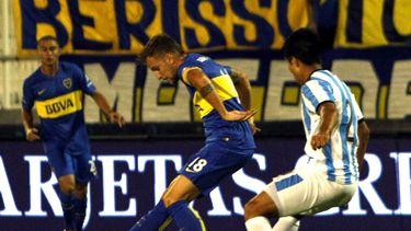 En un partido polémico, Racing le ganó 4 a 2 a Boca en Mar del Plata