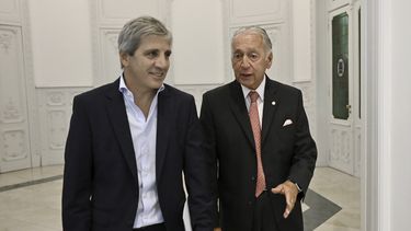 Empresarios piden a Caputo equilibrar condiciones frente a las importaciones