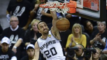 Manu Ginóbili y el retiro de la camiseta 20 de San Antonio Spurs