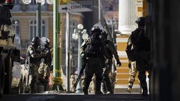 Máxima tensión en Bolivia tras la entrada de militares en la sede del Gobierno