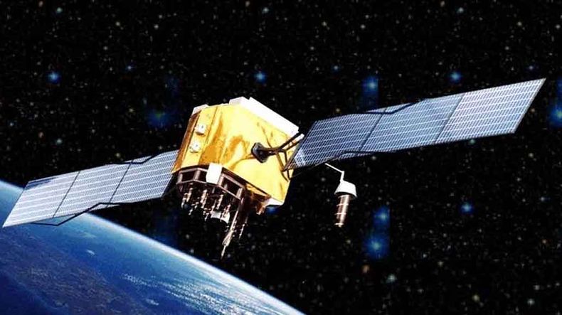 satelite.jpg