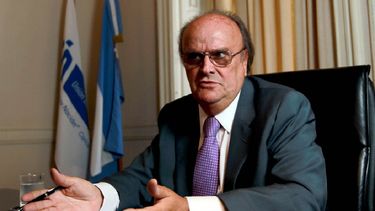 De Mendiguren sobre la devaluación: Había un pedido del Fondo