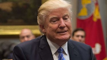 Guerra comercial: Trump subió aranceles a productos importados de China