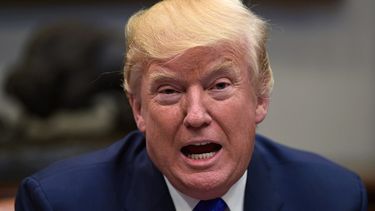 Trump suspende el tratado nuclear de EEUU con Irán