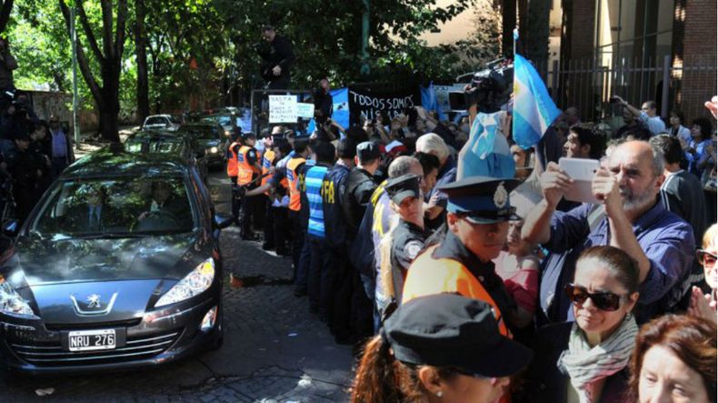 nisman cementerio.jpg