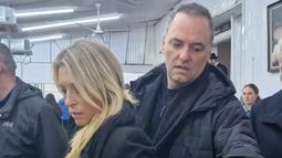 El Gobierno respaldó a Manuel Adorni tras la polémica por haber llevado a su esposa en el avión presidencial El Gobierno respaldó a Manuel Adorni tras la polémica por haber llevado a su esposa en el avión presidencial