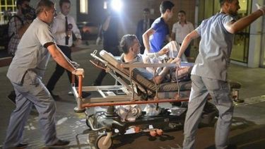 Turquía: al menos 39 muertos y más de 147 heridos en explosiones