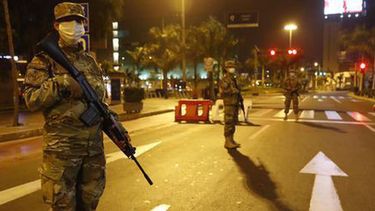 El gobierno peruano levantó el toque de queda en Lima y Callao